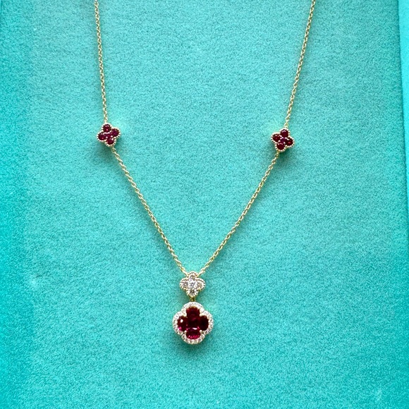 18k Yellow Gold Necklace With Natural Rubies and Diamonds - Picture 1 of 4